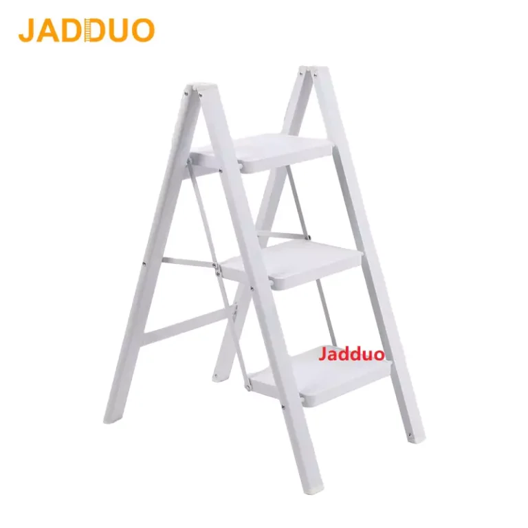 White Flower Stand Ladder