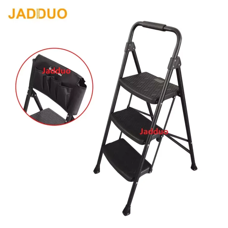 Round Iron Ladder Black with Plastic Tread