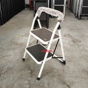Low Handrail Steel Ladder White Color