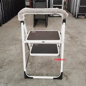 Low Handrail Steel Ladder White Color