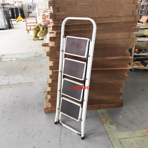 Square Tube White Iron Household Ladder Treads with Rubber Skin