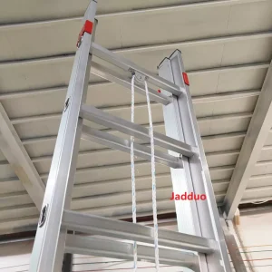 2 Section Ladder With Pulley and Rope