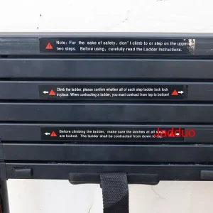 2.0m/2.3m/2.6m Black Oxidation One-button Telescopic Tent Ladder