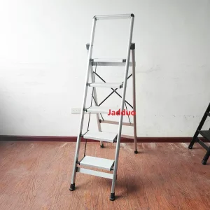 Iron Handrail Aluminum Pedal Household Ladder White