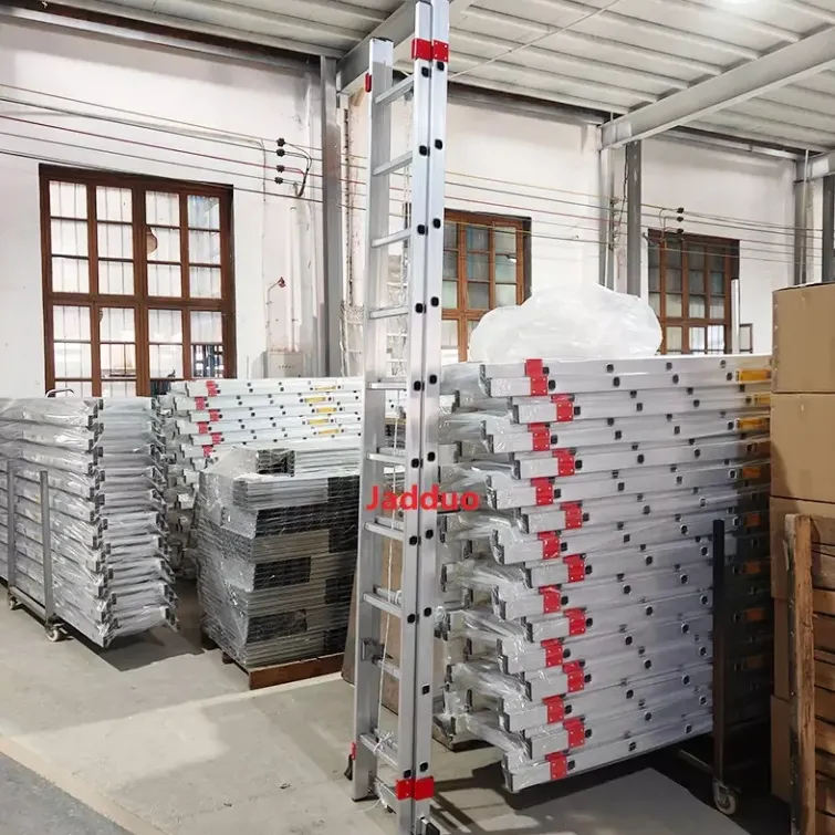 How Do You Know When Your Extension Ladder Is Ready and Safe to Open