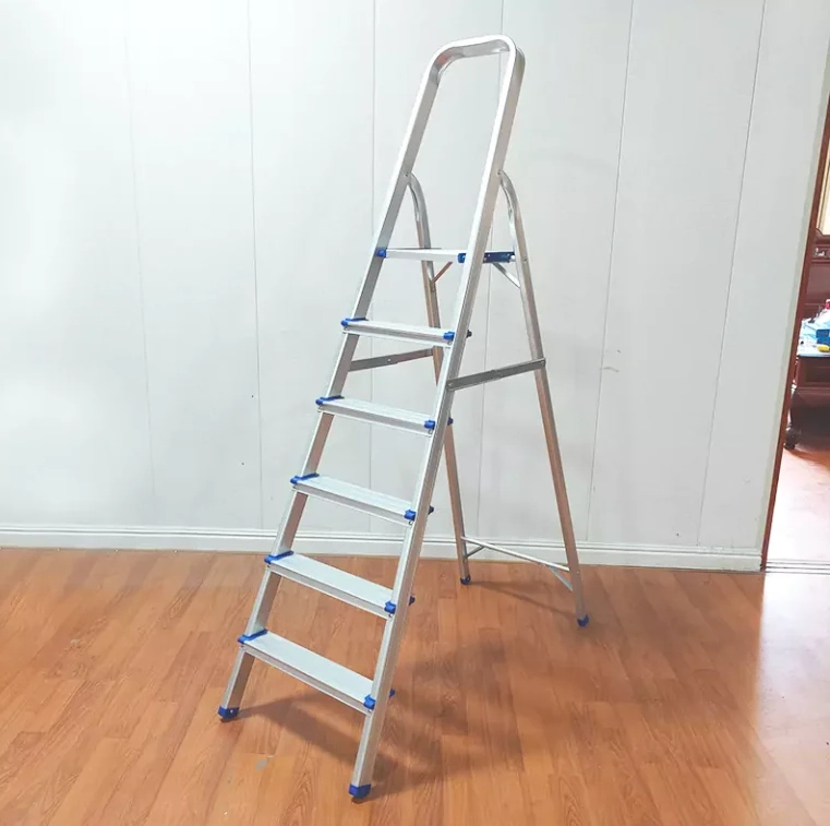 Aluminium Ladder with Iron Bracket