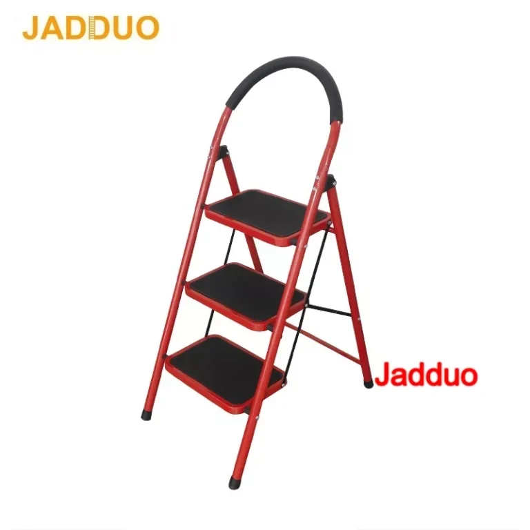 Steel household step ladder red color Step size 32x22.5cm