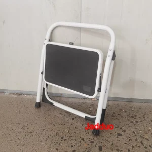 steel ladder Low armrest iron round tube white one-step ladder stool