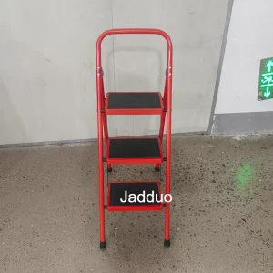 Round tube iron ladder red color Step size 30x20cm