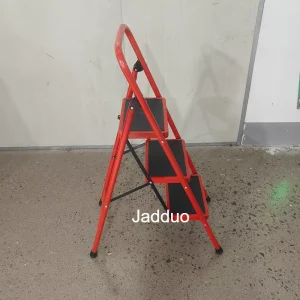 Round tube iron ladder red color Step size 30x20cm