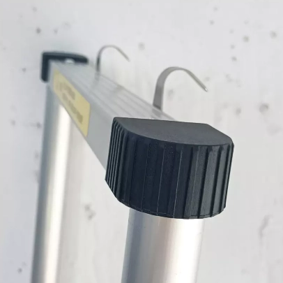 Telescopic Tent Ladder With Hook