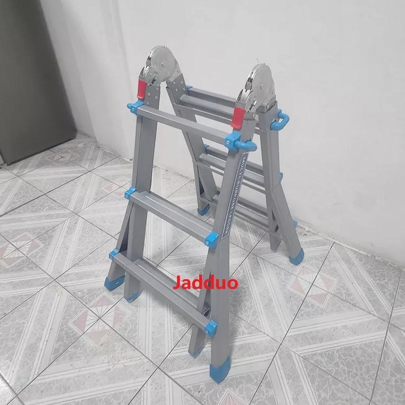 Sliver color metal Multi-Functional Telescopic Ladder
